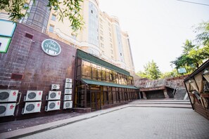 Front of property - My Hostel Almaty (Almaty)