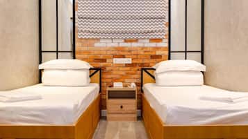 In-room safe, iron/ironing board, free WiFi, bed sheets