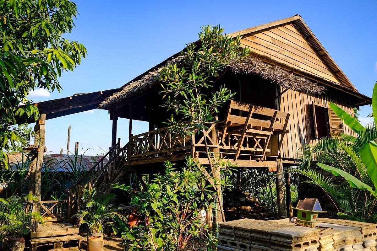 Wooden Bungalow House | 1 dormitorio, caja fuerte, wifi gratis y ropa de cama