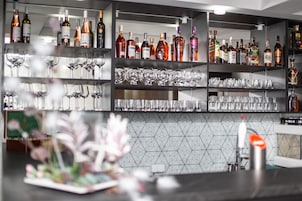 Bar (en la propiedad)