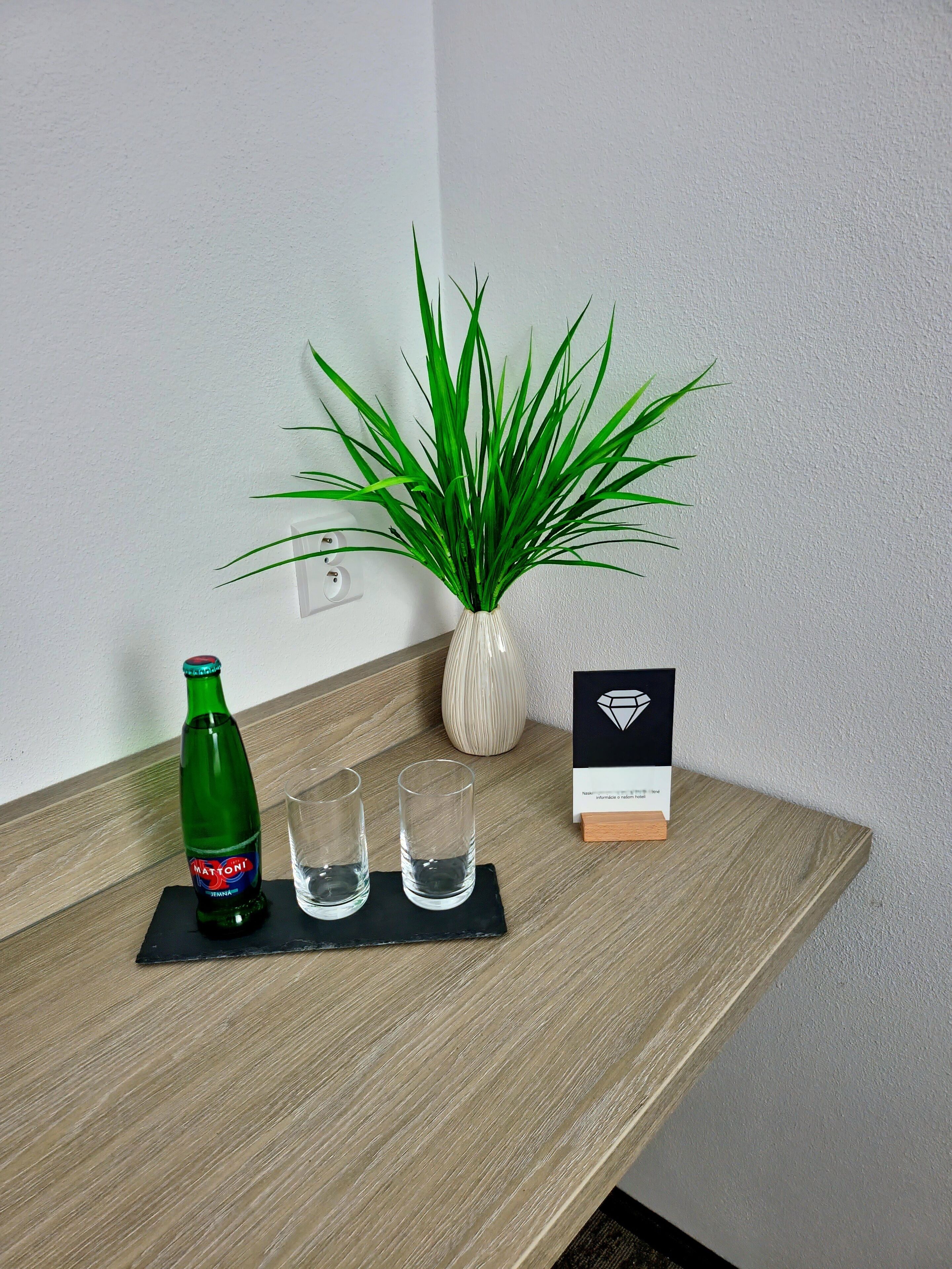 premium double or twin room | tech