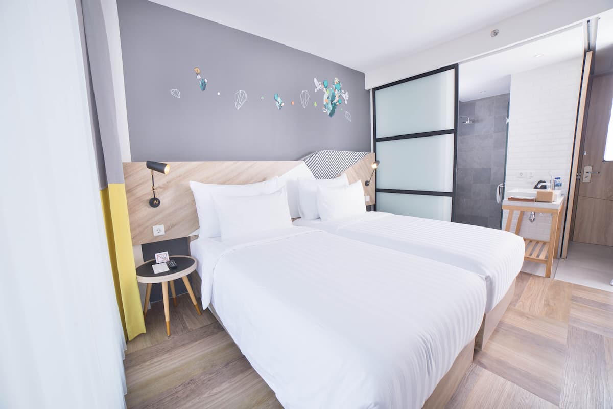 Caja de seguridad en la habitación, wifi gratis y ropa de cama