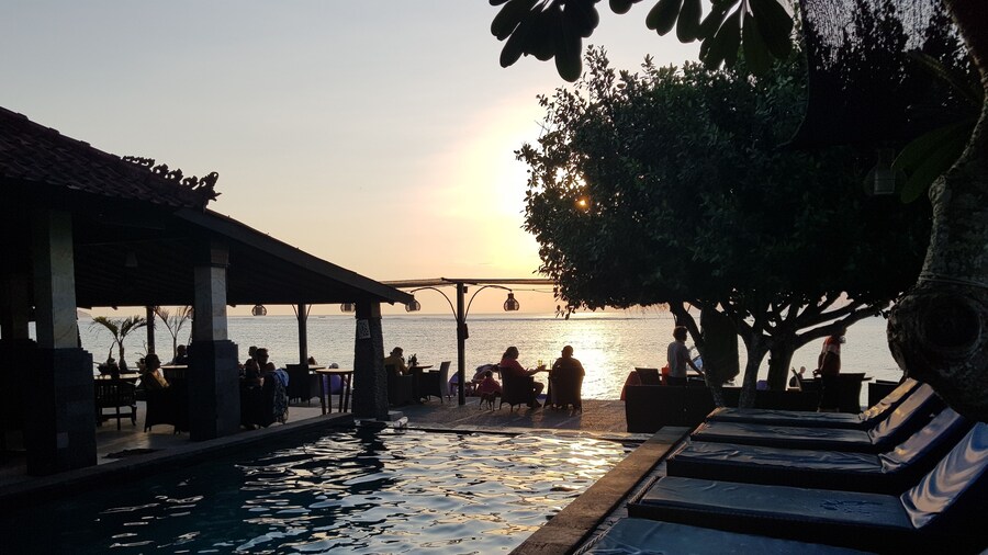 Puri Nusa Beach Hotel