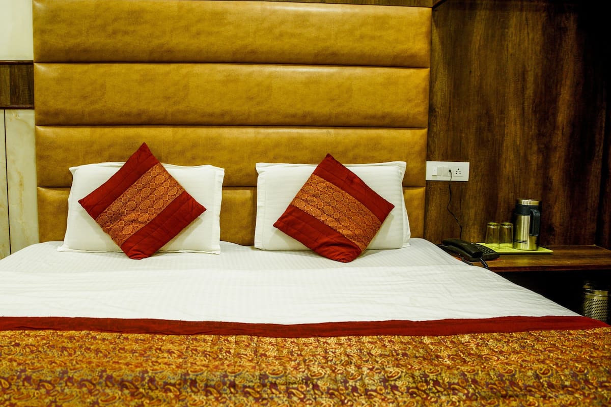 Deluxe-Doppelzimmer | 6 Schlafzimmer, Bettwäsche aus ägyptischer Baumwolle