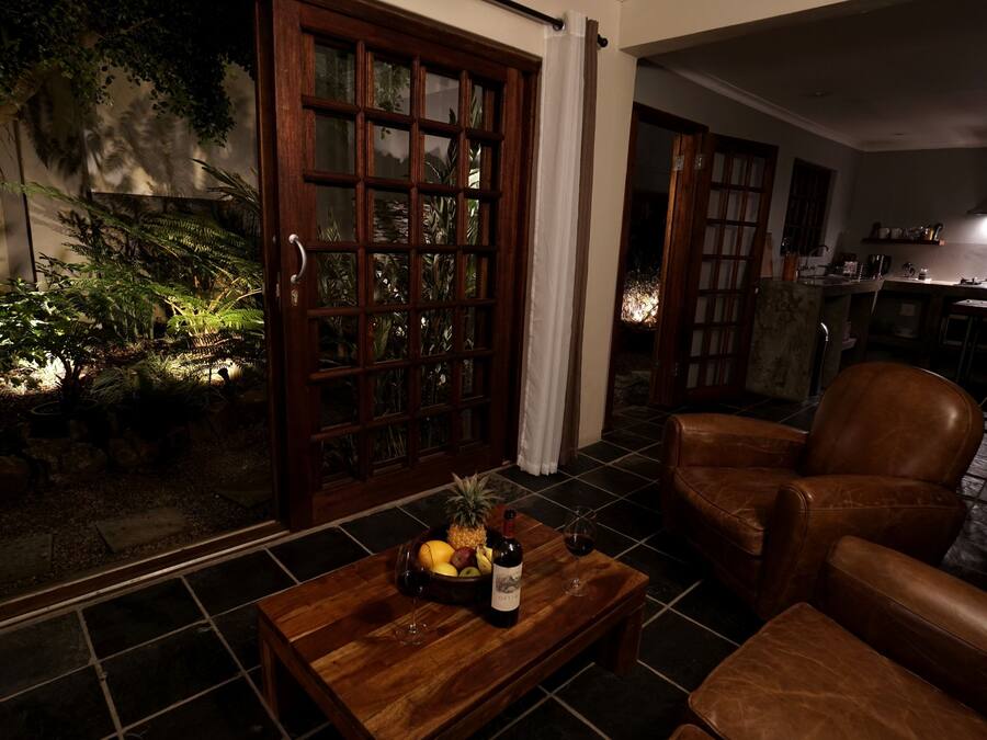 Estudio básico, no fumadores | Vistas desde la habitación