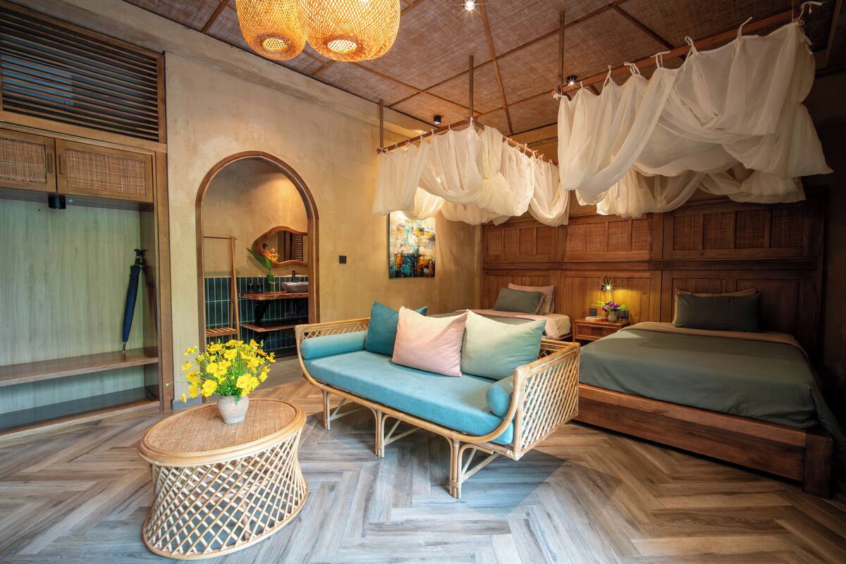 Deluxe Double or Twin Room