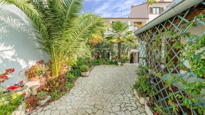 Property grounds - Apartments Pokrajac (Rovinj)