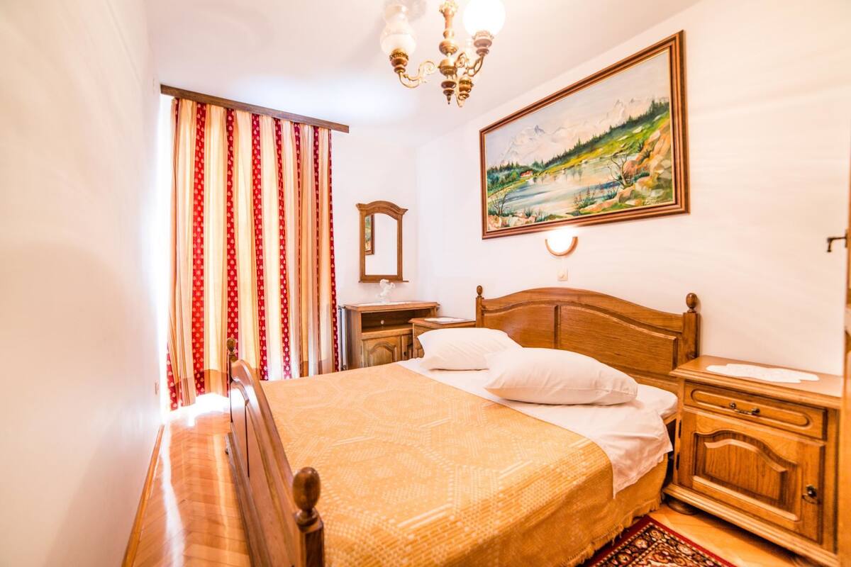Apartment, 2 Doppelbetten | Kostenloses WLAN, Bettwäsche