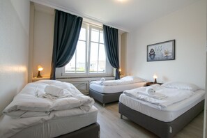 Vil·la Comfort, 3 dormitoris, vistes a la ciutat (incl. cleaning fee) | Planxa i posts de planxar, wifi gratuïta i roba de llit 