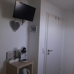 Classic Twin Room | Television - Guest House Dommitzsch (Dommitzsch)