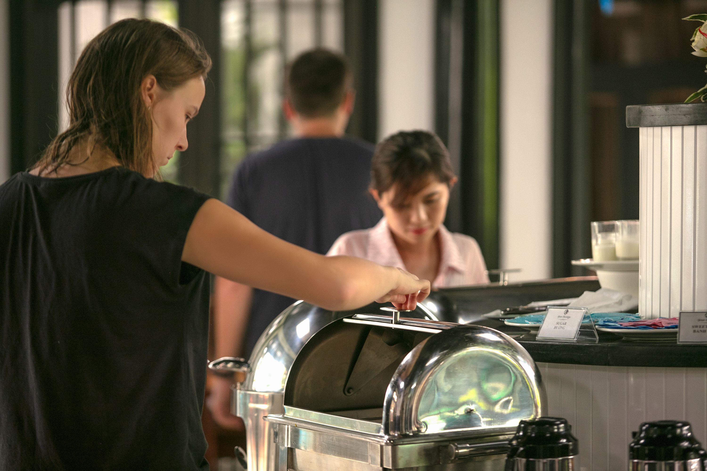 breakfast, lunch, dinner served; local and international cuisine