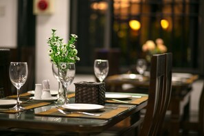 Breakfast, lunch and dinner served - Hoian Nostalgia Hotel & Spa (Da Nang)