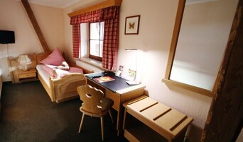 Single Room | Room amenity