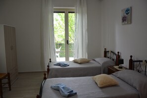 Desk, rollaway beds, free WiFi, bed sheets