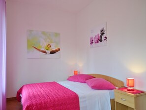Apartment, 1 Double Bed | Cots/infant beds, free WiFi, bed sheets - Apartments Medusa (Rovinj)