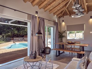 Villa, 2 Schlafzimmer (Chris) | Innenbereich