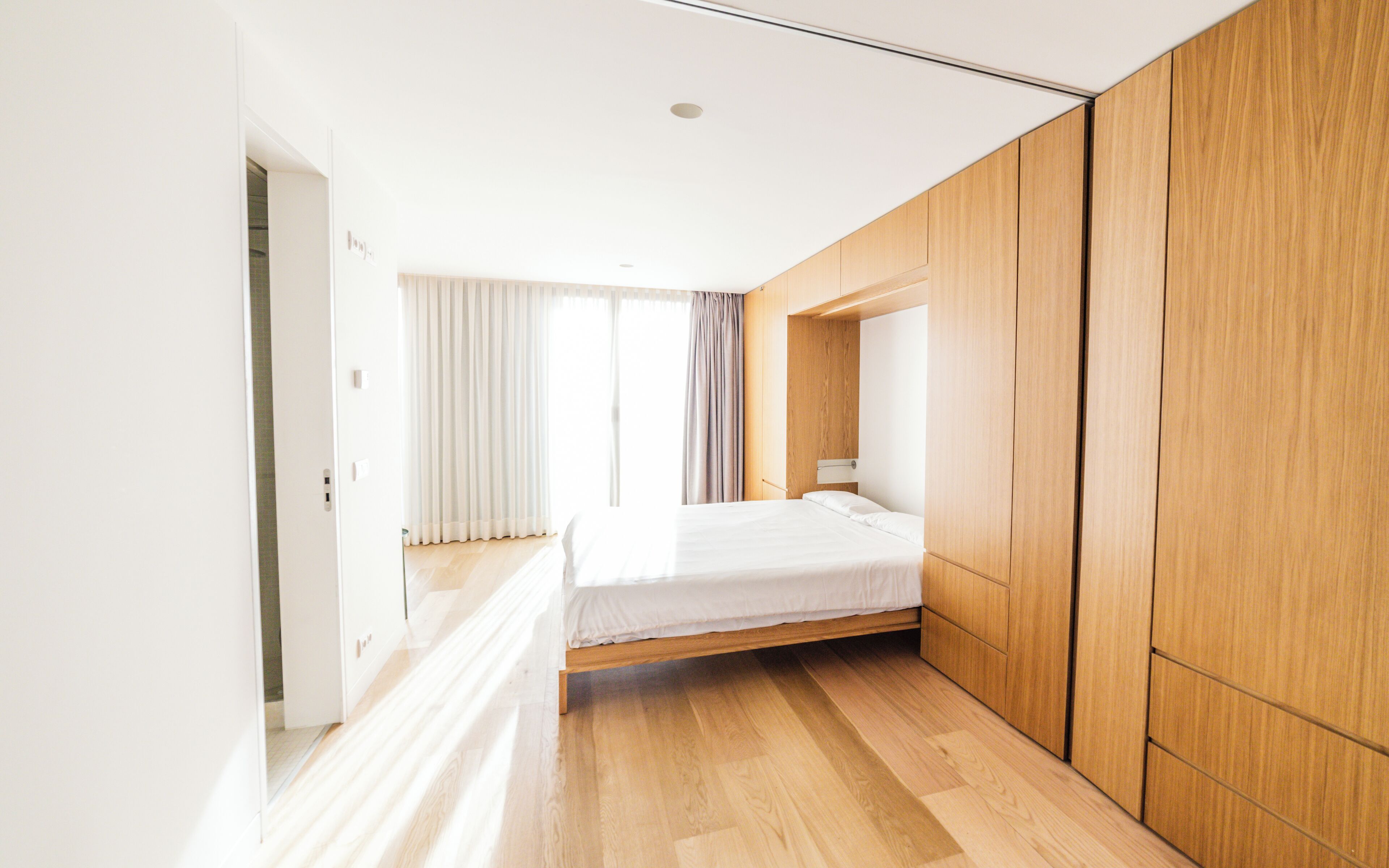 Penthouse Basic | Kedap suara, setrika/meja setrika, Wi-Fi gratis, dan seprai linen