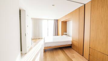 Penthouse Basic | Kedap suara, setrika/meja setrika, Wi-Fi gratis, dan seprai linen