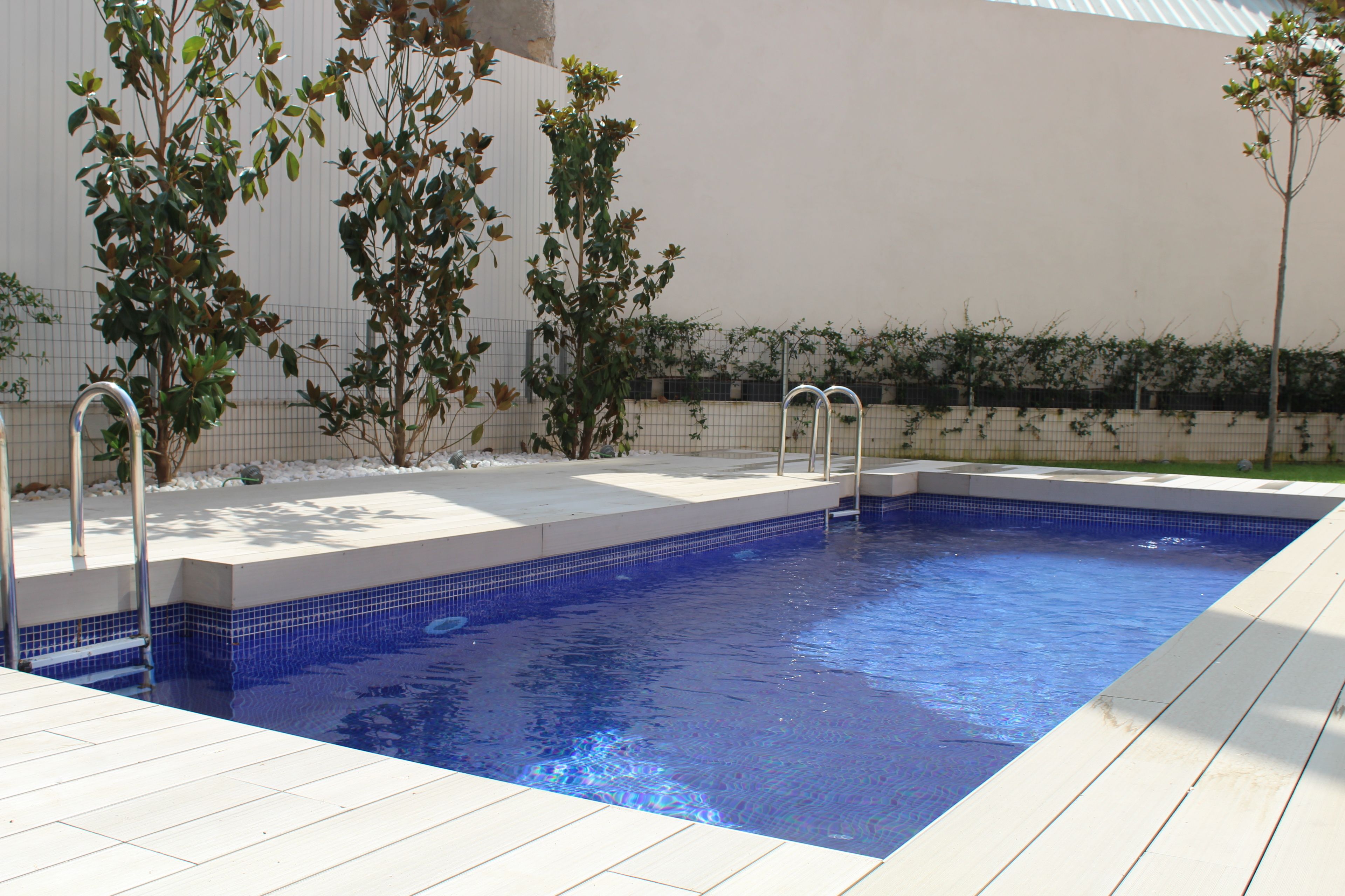 Seasonal outdoor pool, open 10 AM to 10 PM, pool loungers