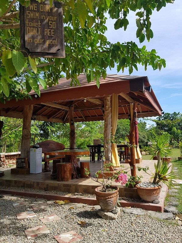 Gazebo - Wonderfarm Villa (Calatagan)