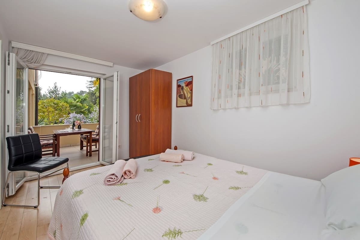 Apartment, 1 Queen Bed