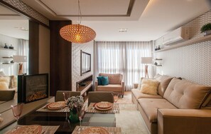 Apartamento | Área de estar | TV de tela plana