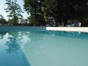 Piscina stagionale all'aperto