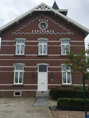 Façade de l’hébergement