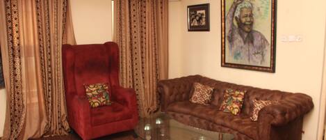 Sala de estar en el lobby