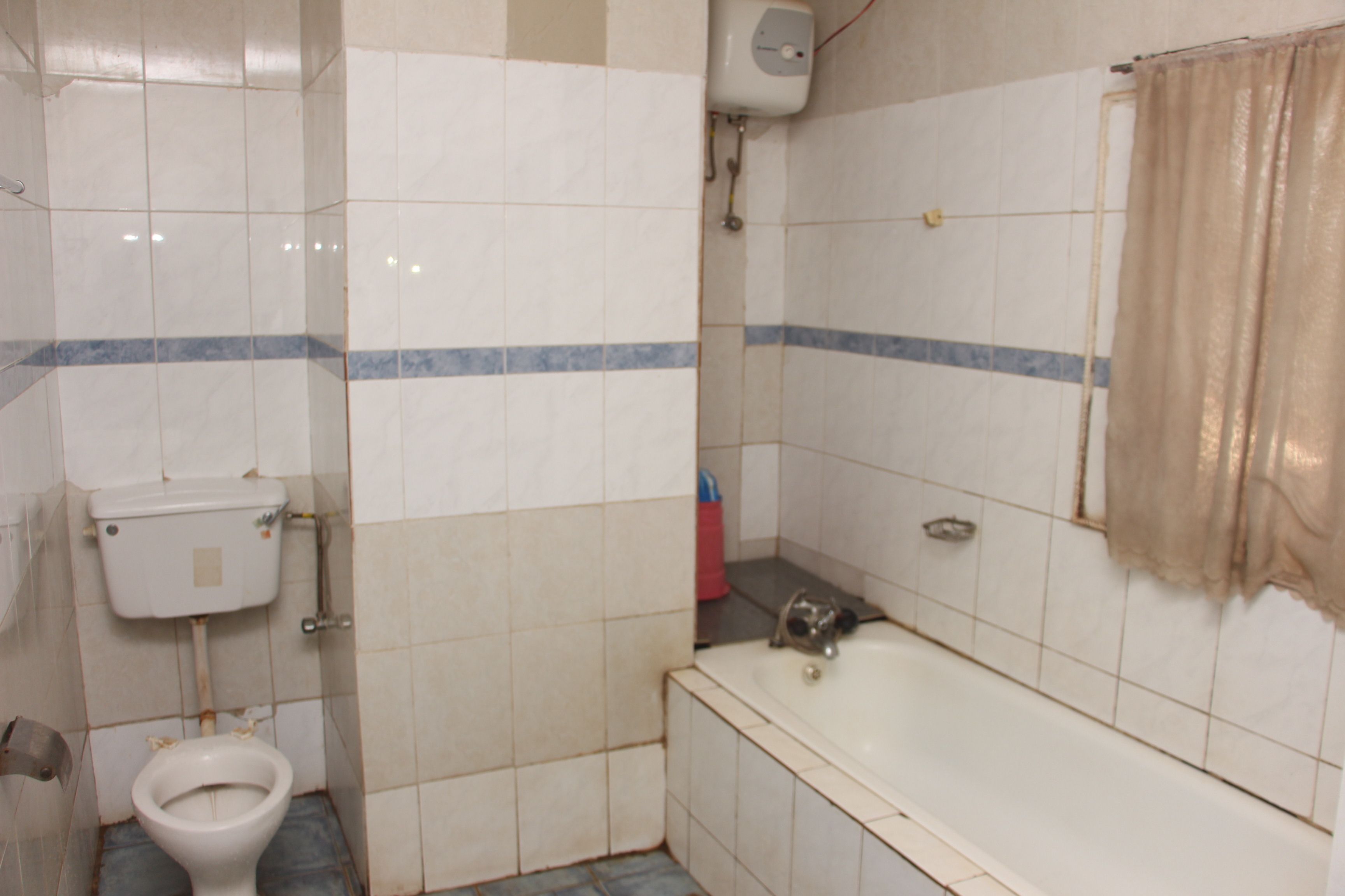 Executive Room, Non Smoking | Bilik Mandi | Tuala disediakan 