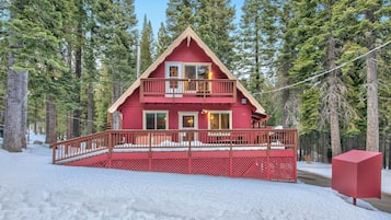 House, 4 Bedrooms | Exterior