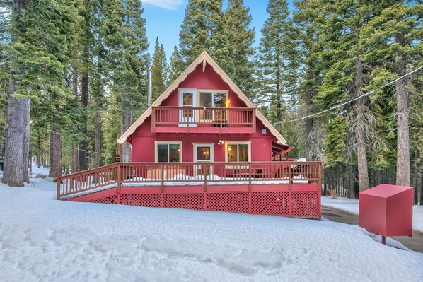 Cabin, 4 Bedrooms | Exterior