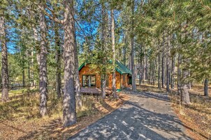 House, 3 Bedrooms | Exterior