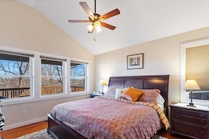 3 bedrooms, free WiFi, bed sheets