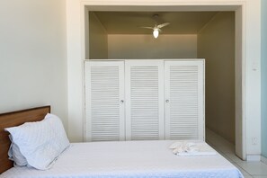 Apartment, Non Smoking | Free WiFi, bed sheets - Omar do Rio - Apartamento A802 (Rio de Janeiro)