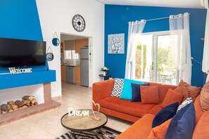Family Villa, 3 Bedrooms | Living area | Flat-screen TV - Villa Salieri (Pegeia)