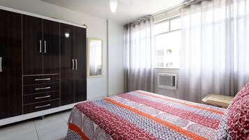 Apartment, Non Smoking | Travel cot, free WiFi, bed sheets