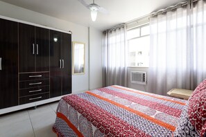 Apartment, Non Smoking | Travel cot, free WiFi, bed sheets - Omar do Rio - JN1603 (Rio de Janeiro)