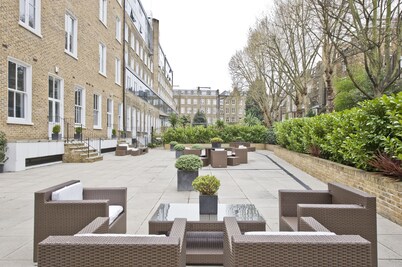 Nevern Place by Supercity Aparthotels