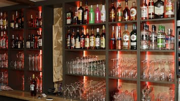 Bar (in der Unterkunft)