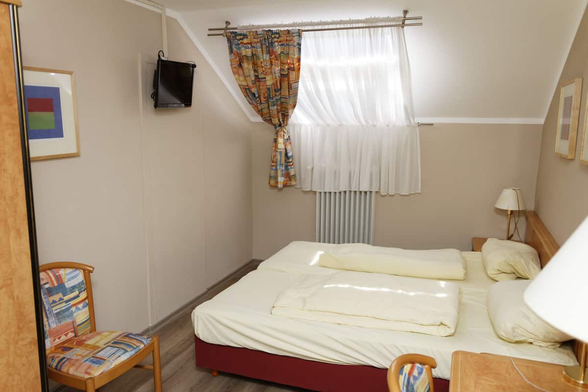 Chambre Double Économique, salle de bains commune