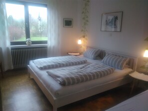 Apartment, 2 Bedrooms | 1 bedroom, desk, iron/ironing board, free cribs/infant beds - Reiter- und Ferienhof Redder (Bad Driburg)
