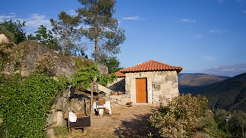 House, 1 Bedroom (Casa do Penedo) | Terrace/patio