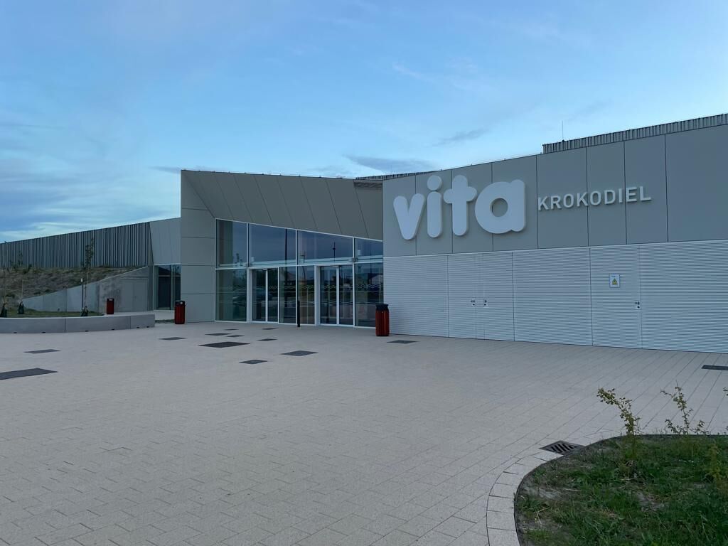 Minibar, coffres-forts dans les chambres, ameublement personnalisé