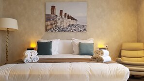 Deluxe Double Room, 1 King Bed, Bathtub