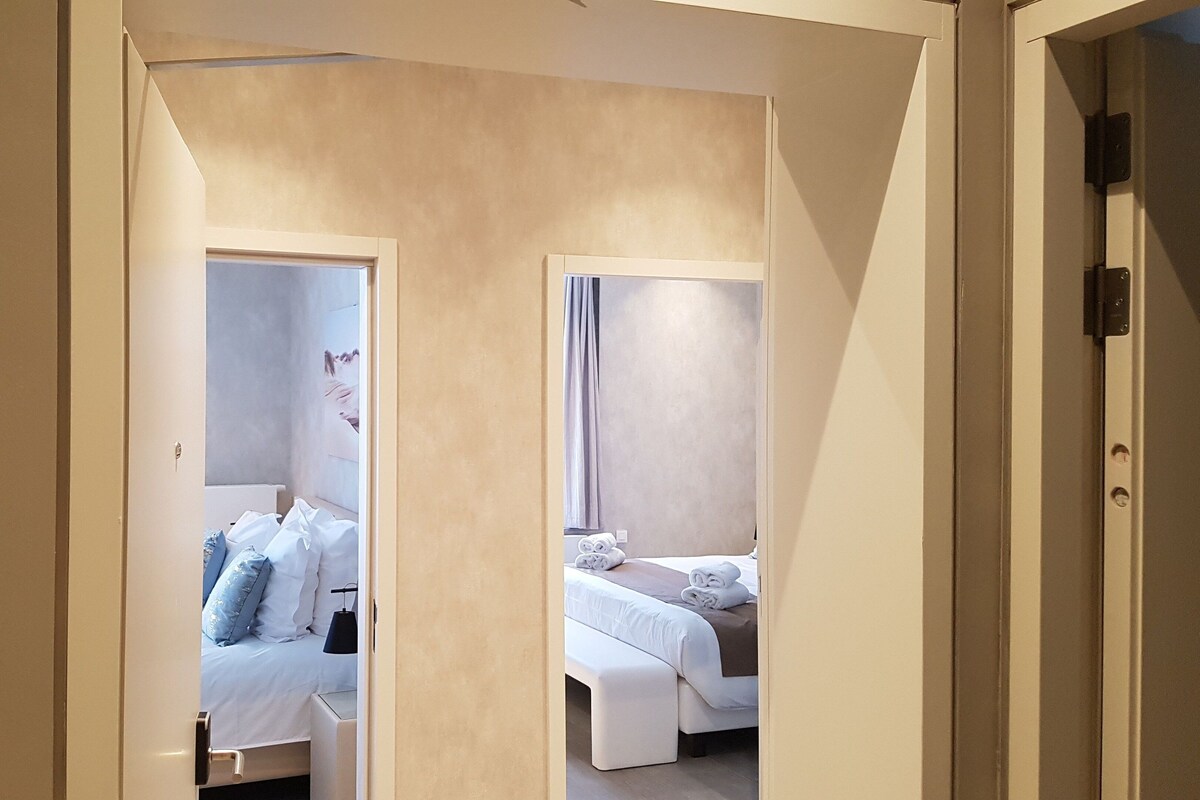Minibar, in-room safe, desk, blackout drapes