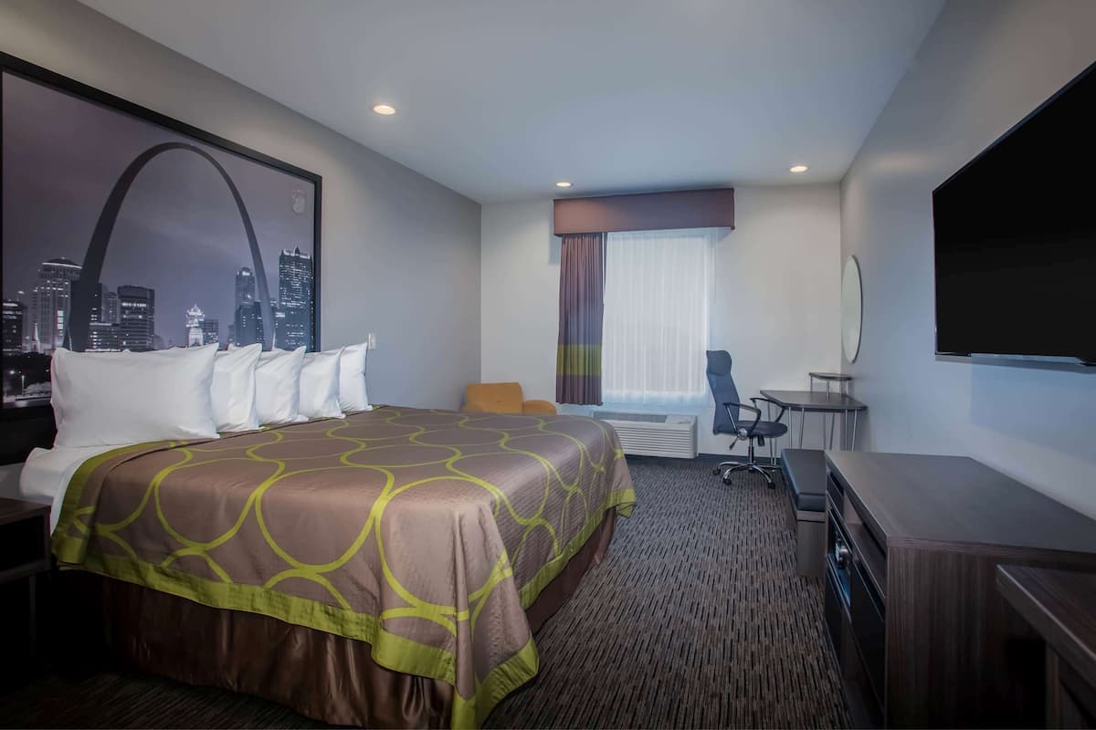 Desk, iron/ironing board, free cribs/infant beds, free WiFi
