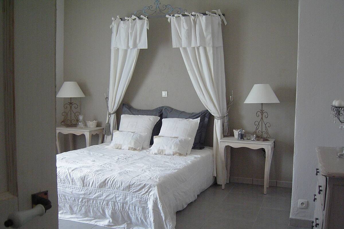 Habitación doble (Fleur de Pommier) | Decoración personalizada y muebles diferentes