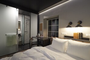 Basic-Doppelzimmer, eigenes Bad (Shoe box)
