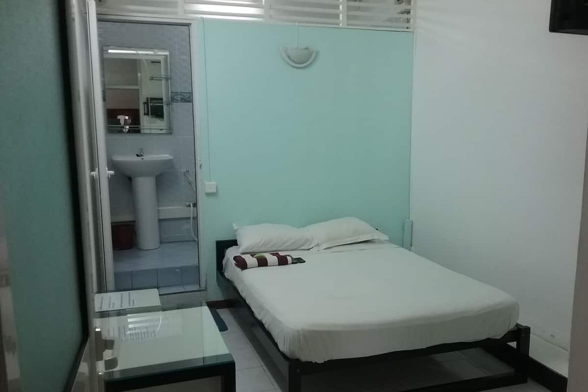 Standard Double Room, 1 Double Bed, Non Smoking | 8 bedrooms, Egyptian cotton sheets, premium bedding, Tempur-Pedic beds